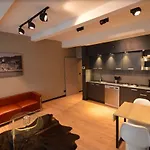 Amosa Centre Hotel 4*
