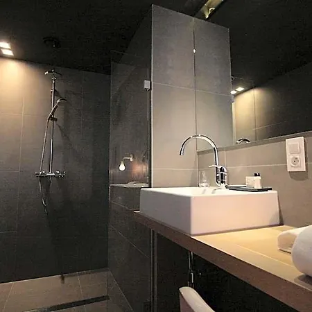 Amosa Centre Hotell Liège