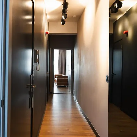 Ξενοδοχείο Amosa Centre 4*