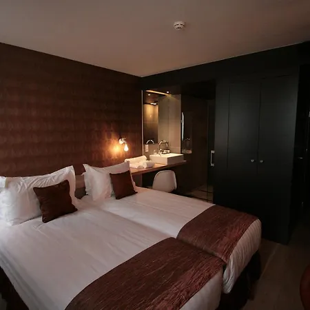 Amosa Centre Hotel 4*