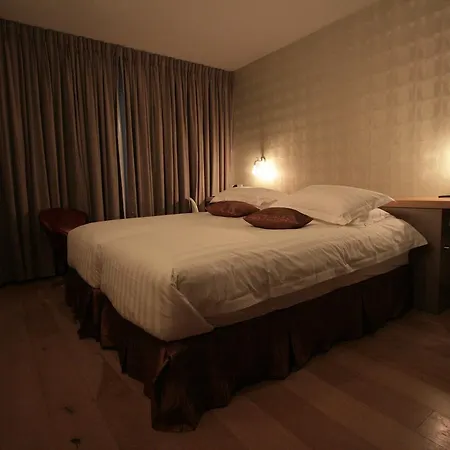 Amosa Hotel 4*