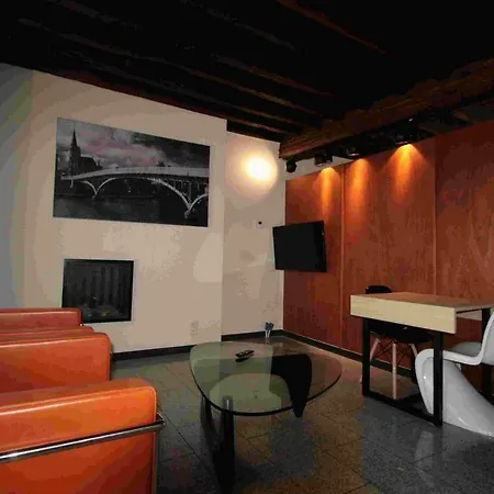 Amosa Hotel 4*