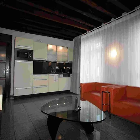 Hotel Amosa