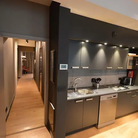 Amosa Hotel 4*