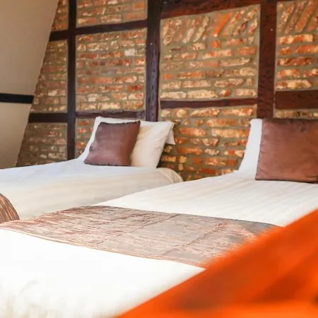 Amosa Centre Hotel 4*