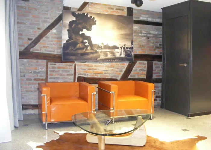 Amosa Centre Szálloda