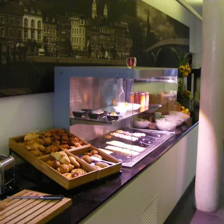 Amosa Centre Hotel Lutych